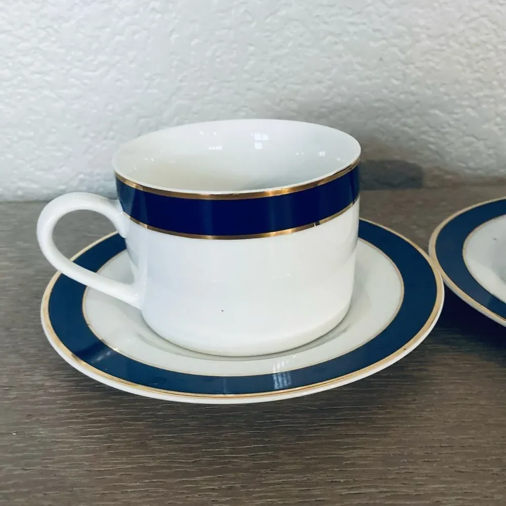 Crate & Barrel 4-pc Coffee Tea Cups Plates Set